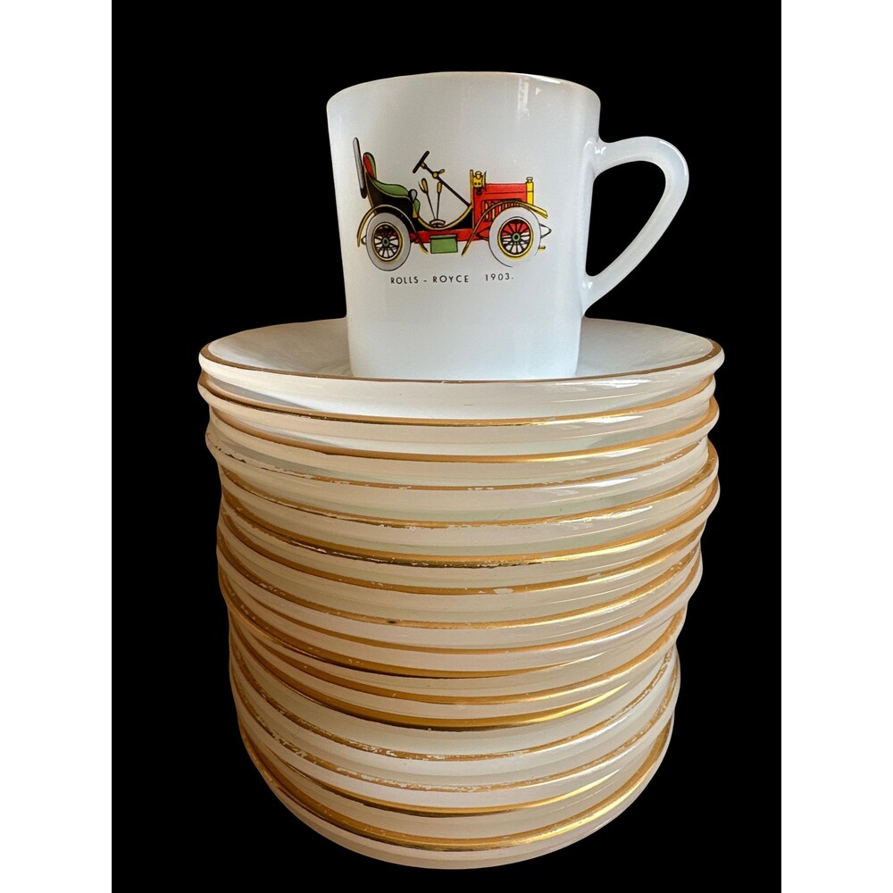 1970s Arcopal coffee cups (14) and saucers (17). Expresso cups w/vintage cars